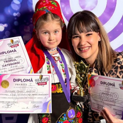 Micuța artistă din Maramureș câștigă premii la VoiceUp Festival