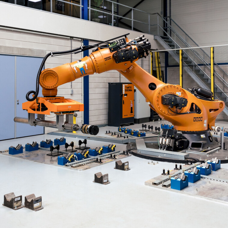 Brownline robot