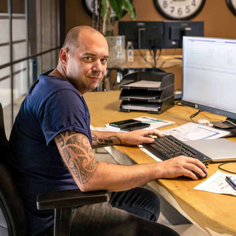 Sjonnie Operations Planner bij Brownline
