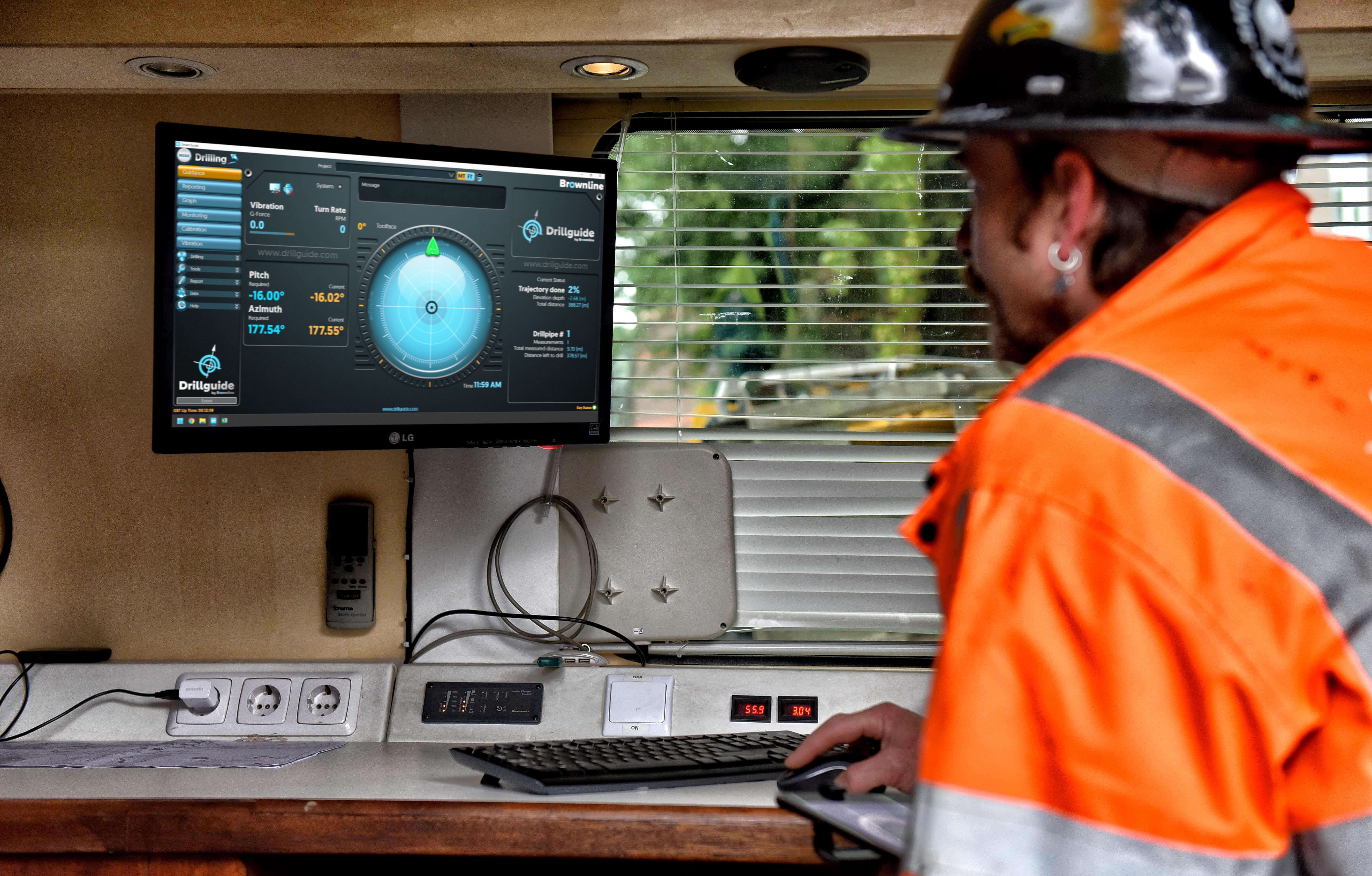 Pressure-While-Drilling with the Drillguide Gyro Steering Tool