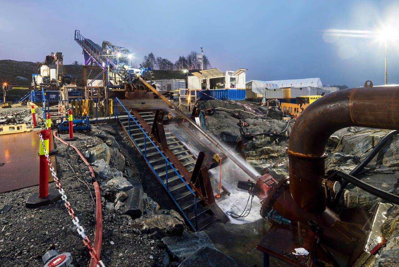 What is underground directional drilling?