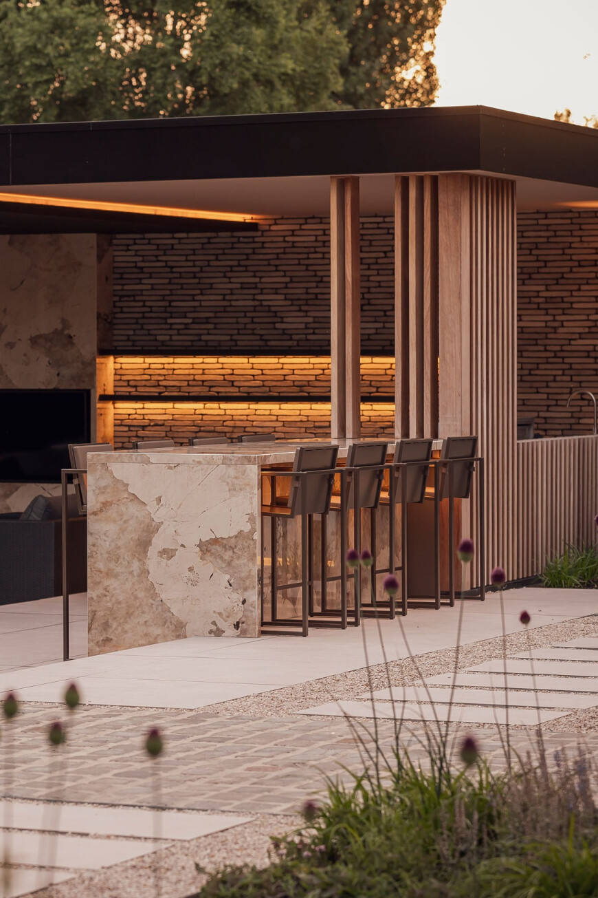 Design outdoor kitchen in Leidsendam