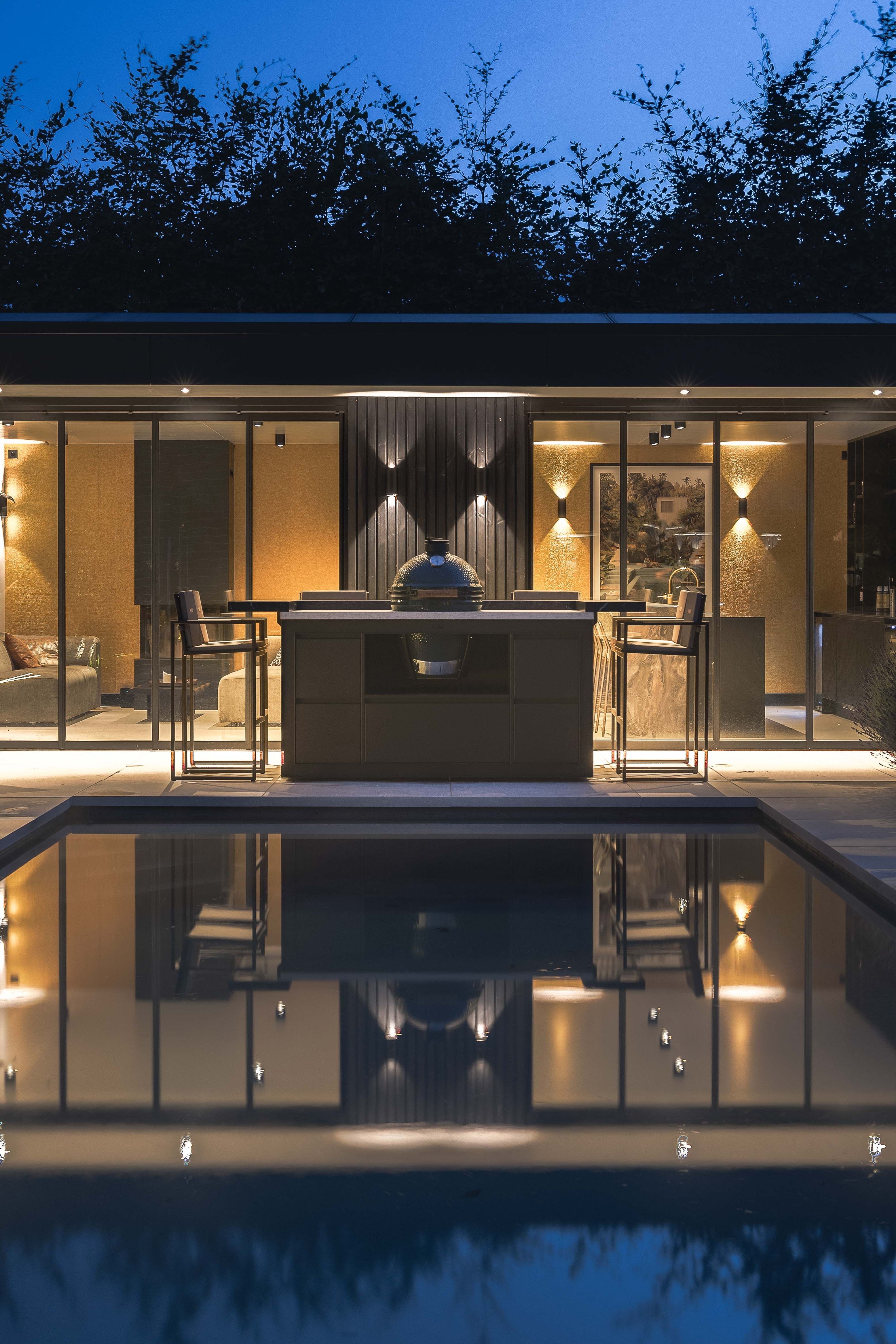 SALT outdoor kitchen with bar in Berg en Dal