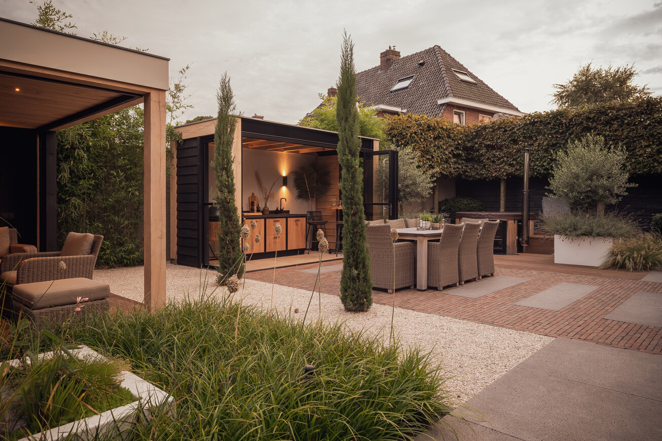 Natural outdoor kitchen