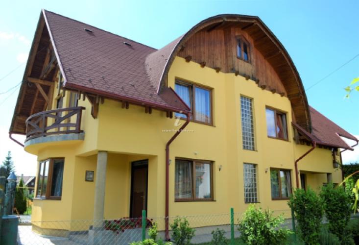 Vila Rozsi Mama