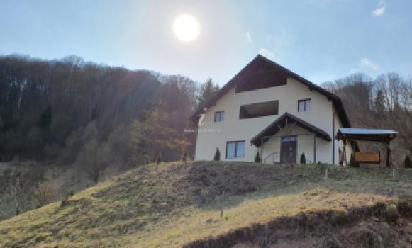 Cabana Zăvoarele