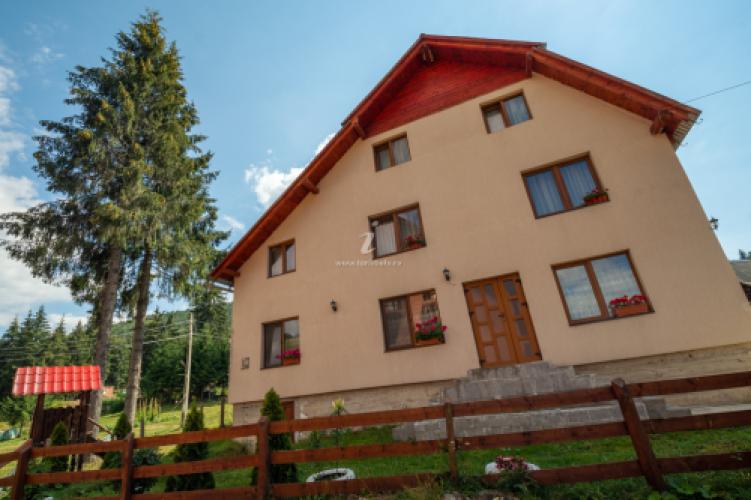 Casa Dorica