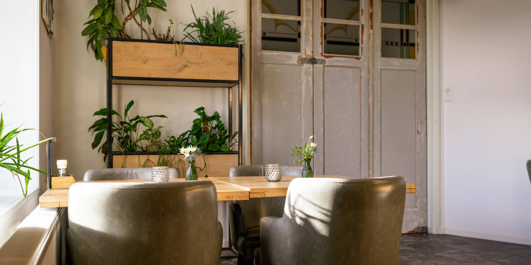 Kleine restaurant 5
