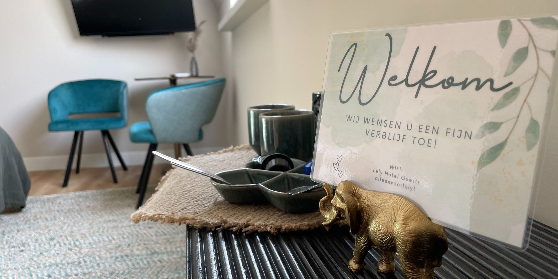 H3   2160 x 1080 px   2