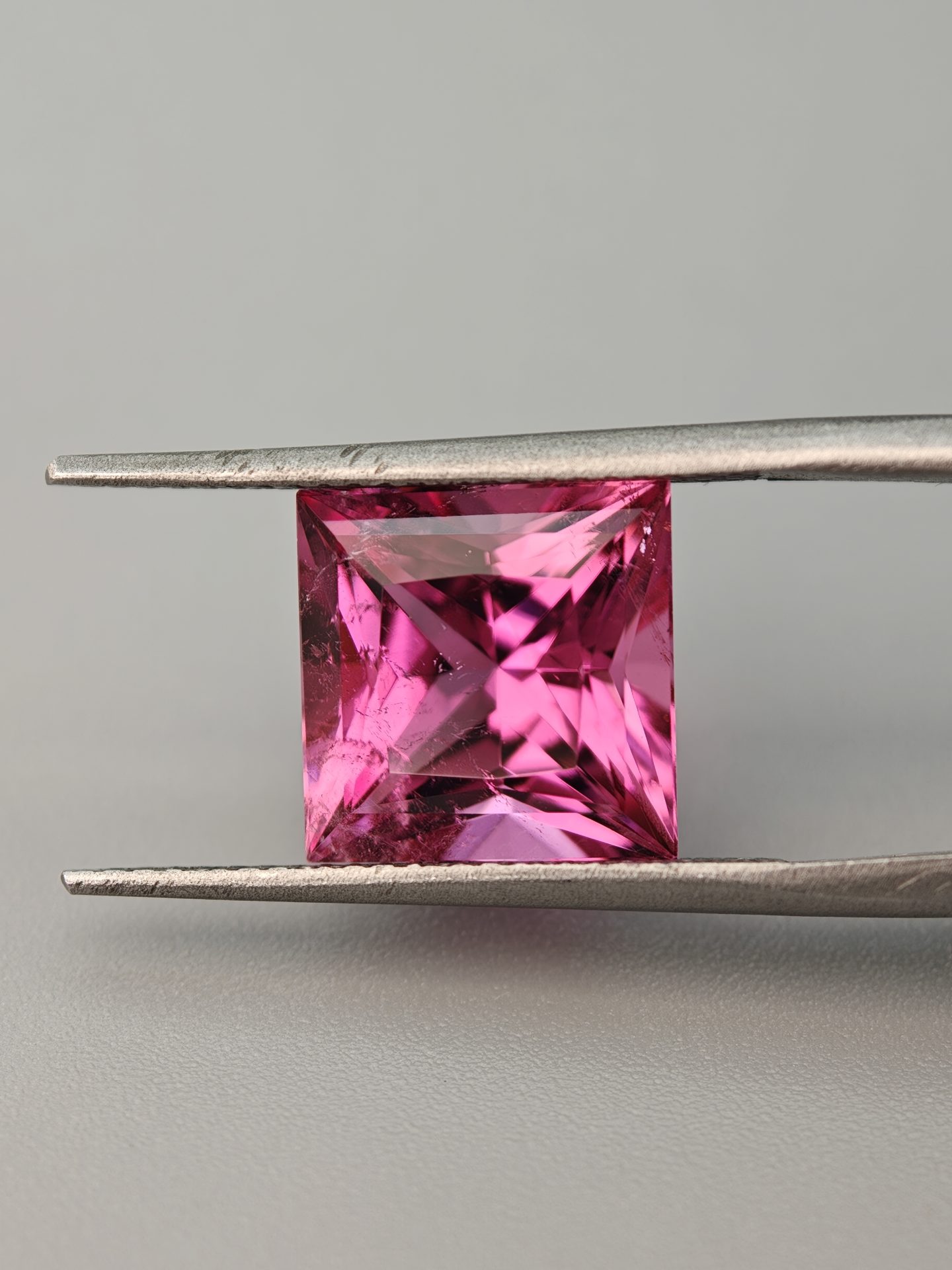 Tourmaline Di Tormalina Colorata Multi Di Pietra Naturale Verde, Giallo