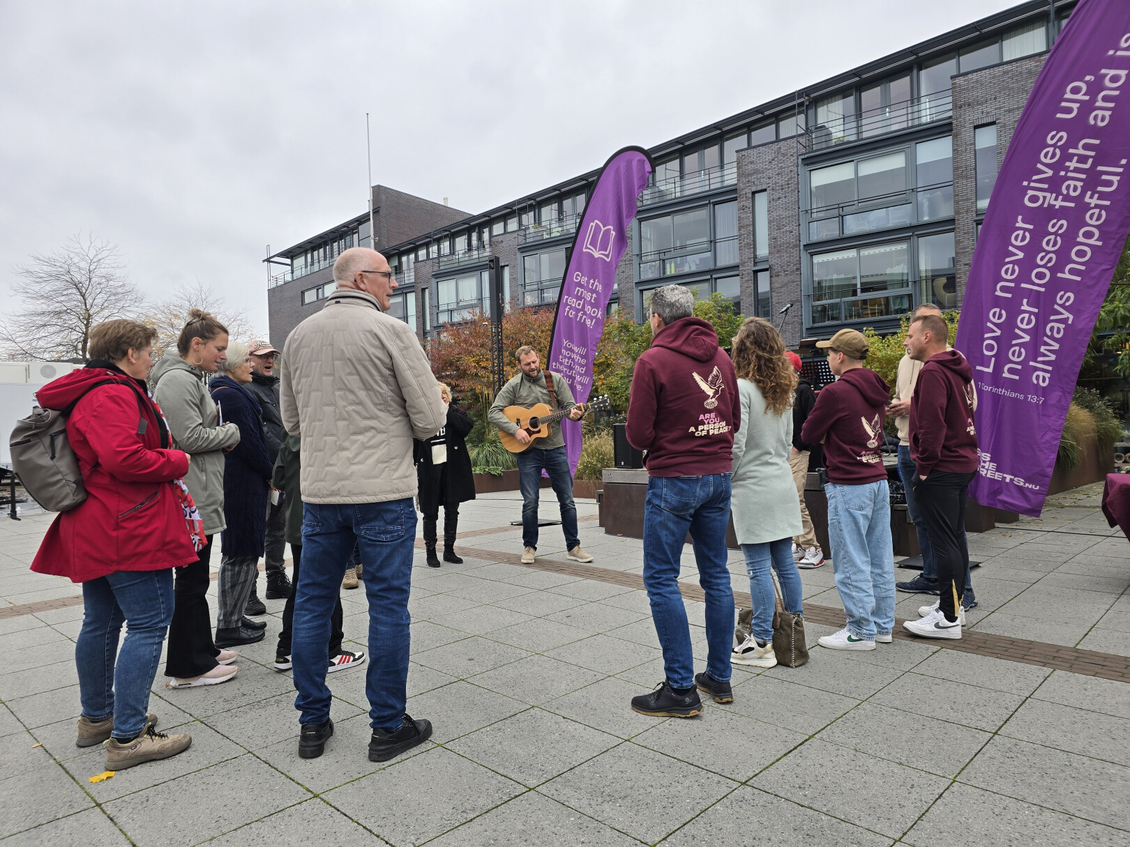 19-10-2024 alblasserdam raadhuisplein  3