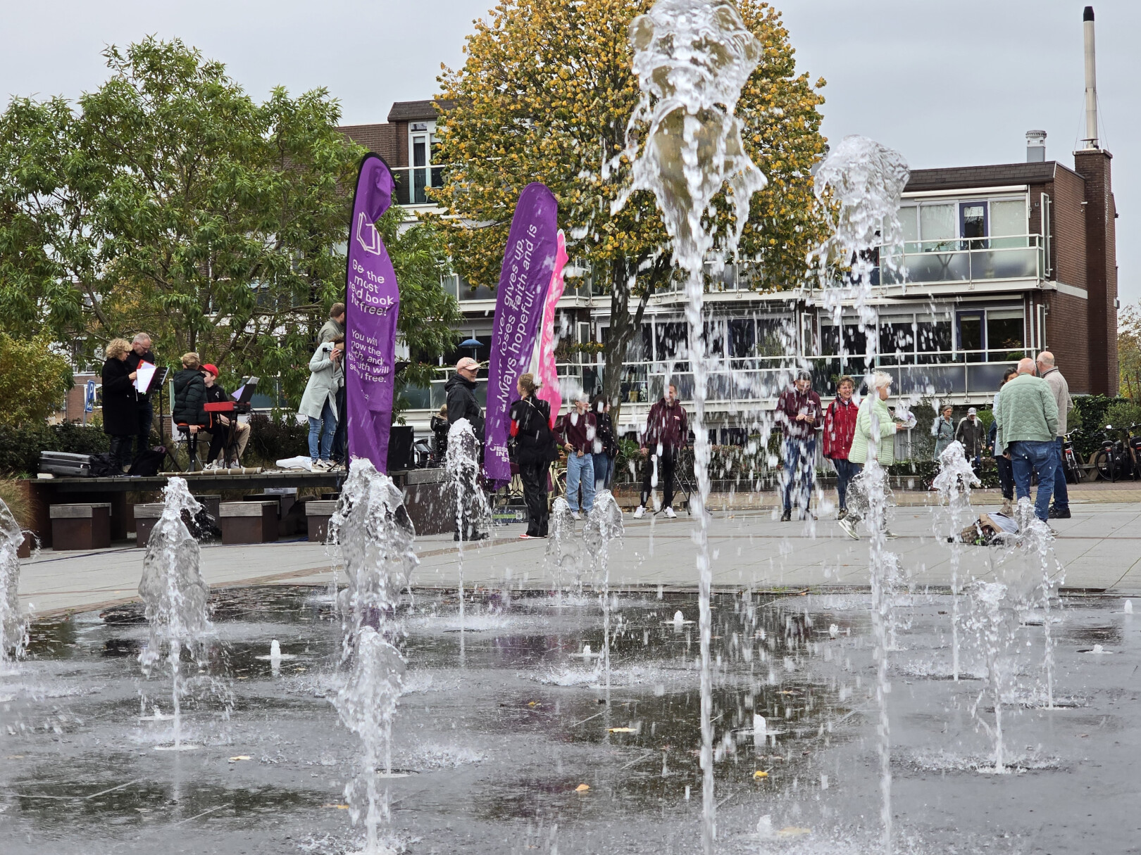 19-10-2024 alblasserdam raadhuisplein  7