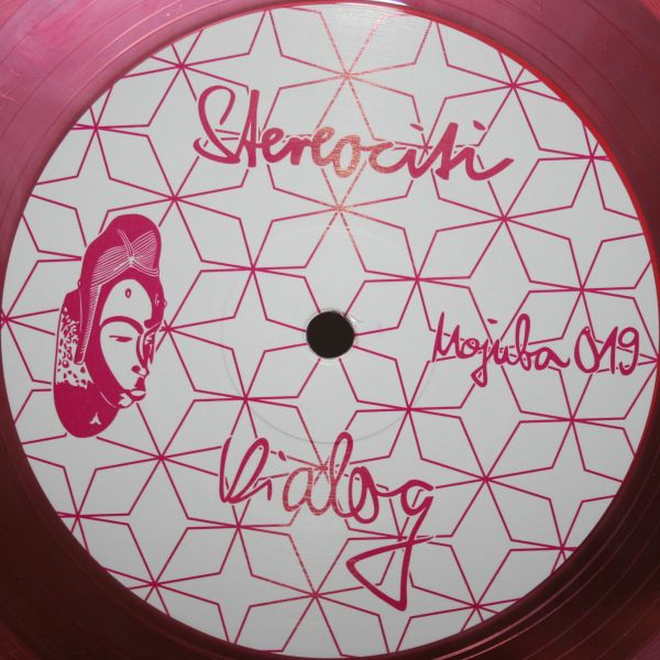 Stereociti — Dialog