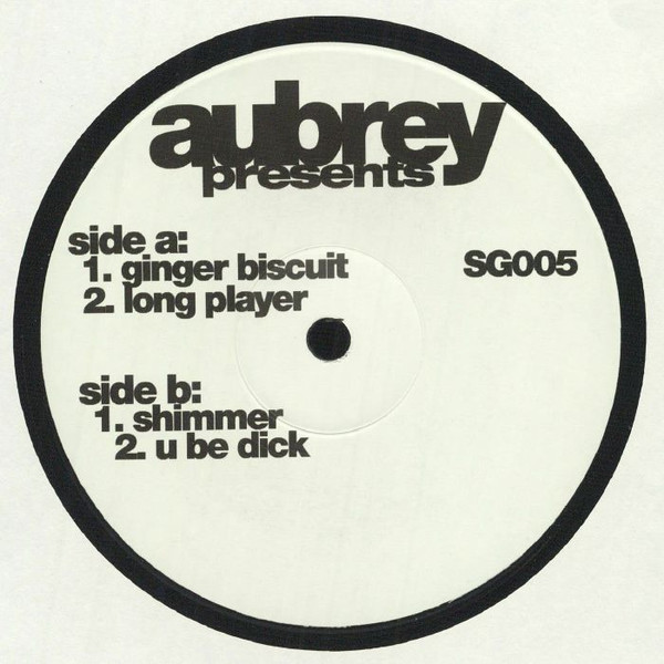 Aubrey — Ginger Biscuit