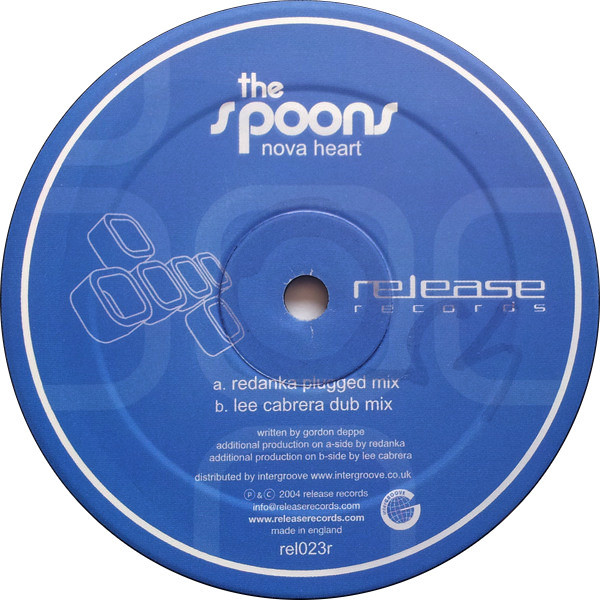 The Spoons — Nova Heart