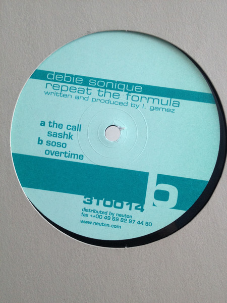 Debie Sonique — Repeat The Formula