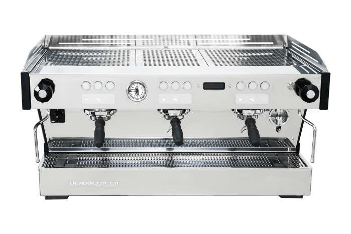 linea-pb_av_X-version_3-group_front