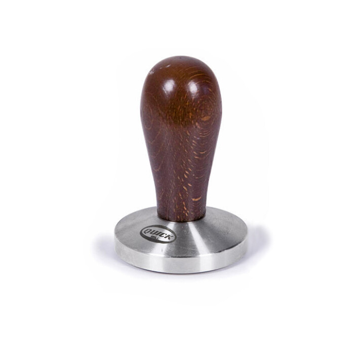 Tamper-bruin-staand