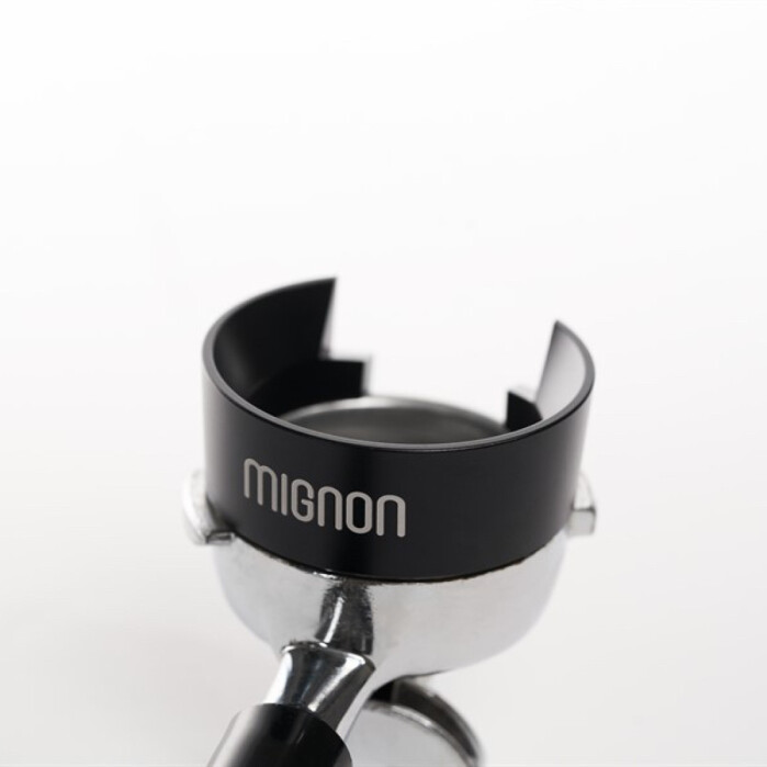 Eureka-Mignon-Dosing-Funnel-Black-1-1100x1100