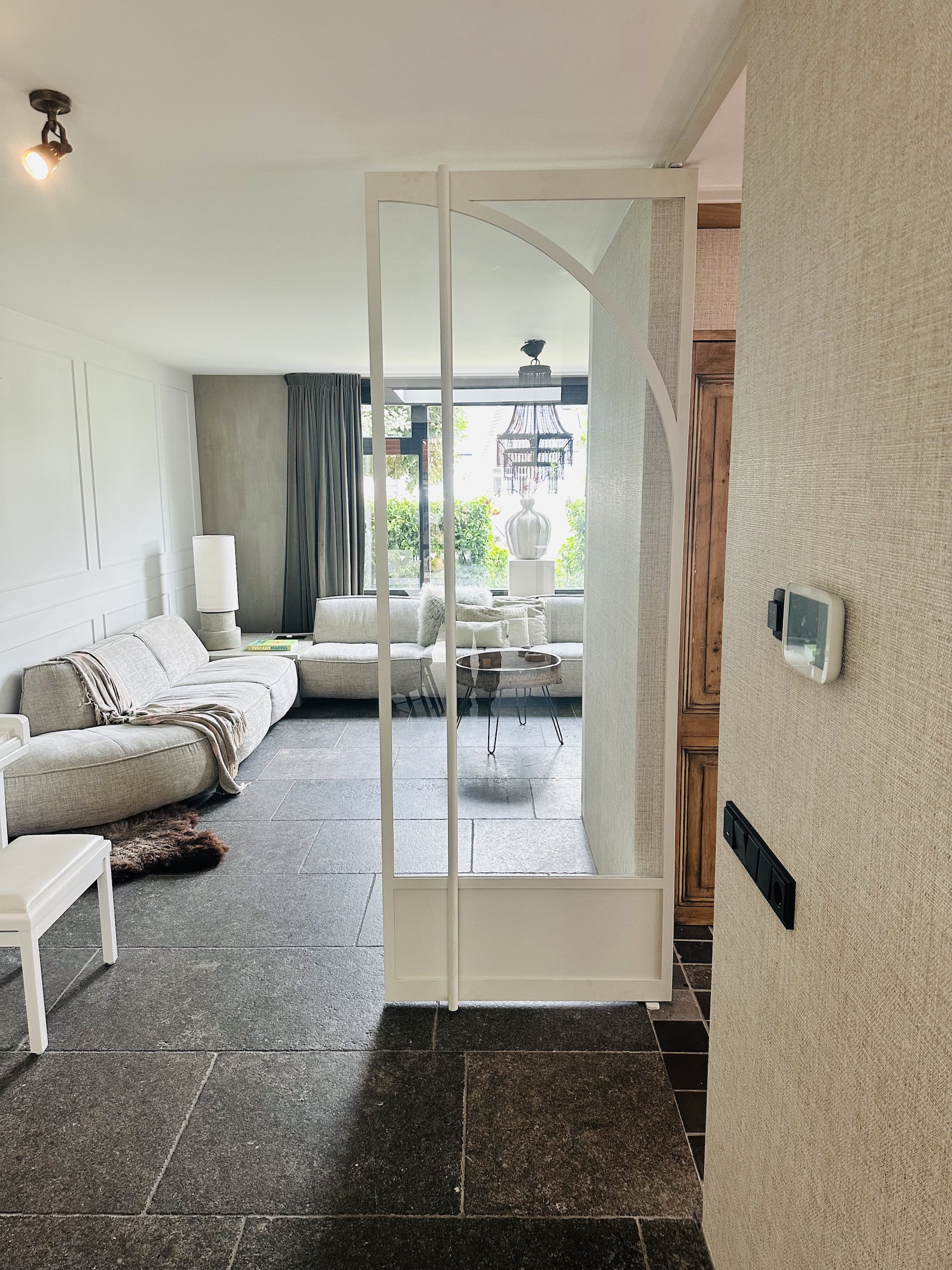 819DB2BB-CE59-41F0-9182-7F0D57B4B6CD