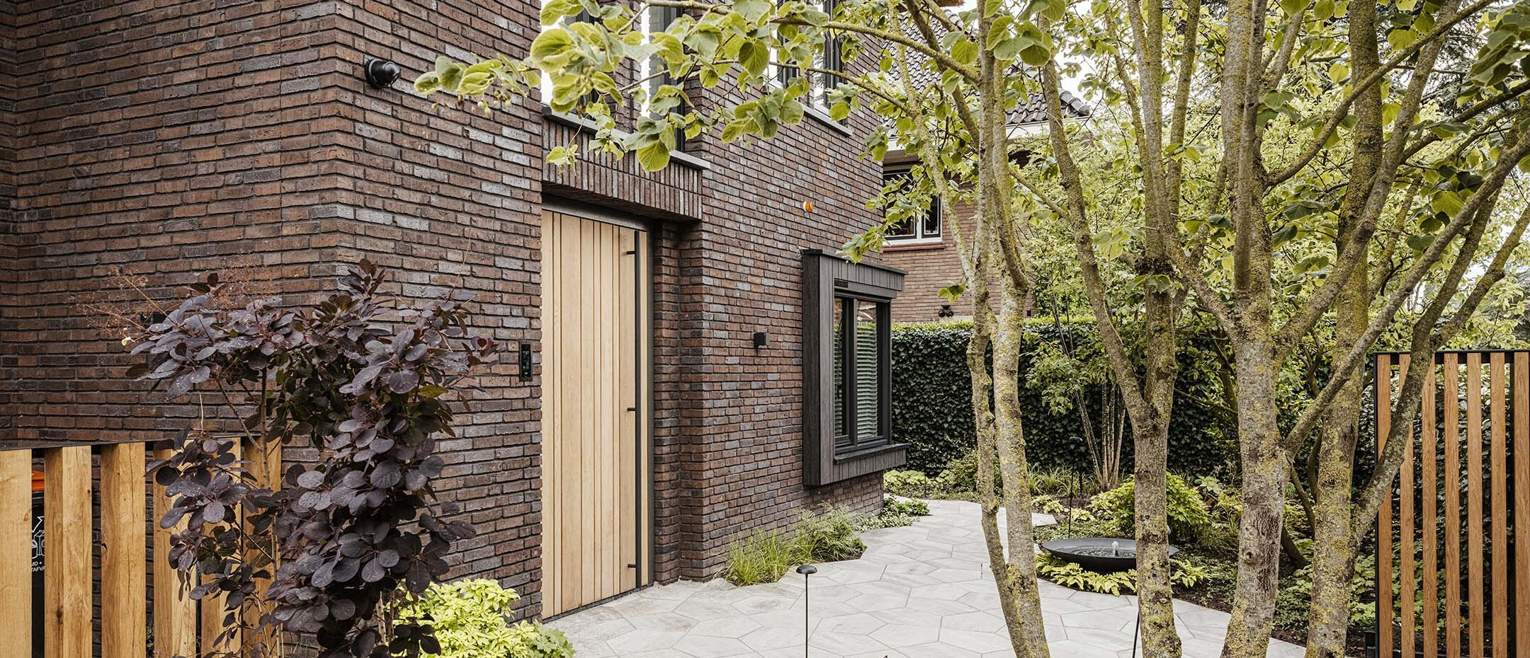 Luxe villa_barendrecht_mattone_voortuin