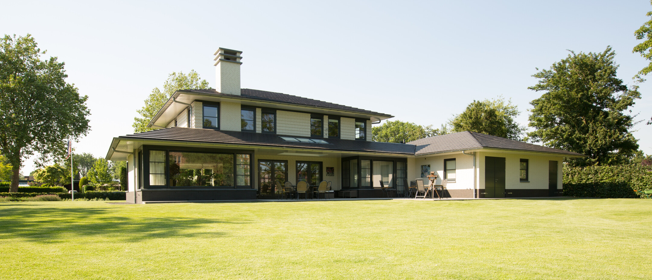 Exlusieve Villa aan rustieke watergang Krimpen aan den IJssel-i