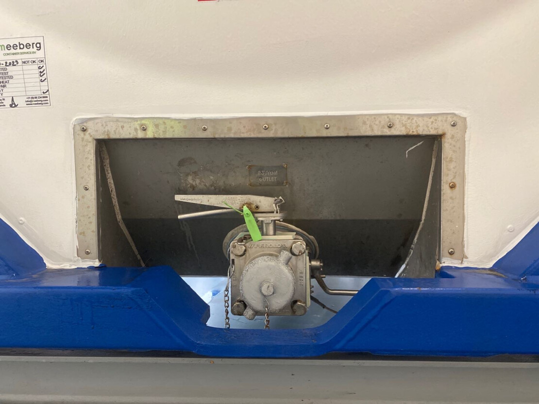 26.000L 20ft tank container Meeberg  5