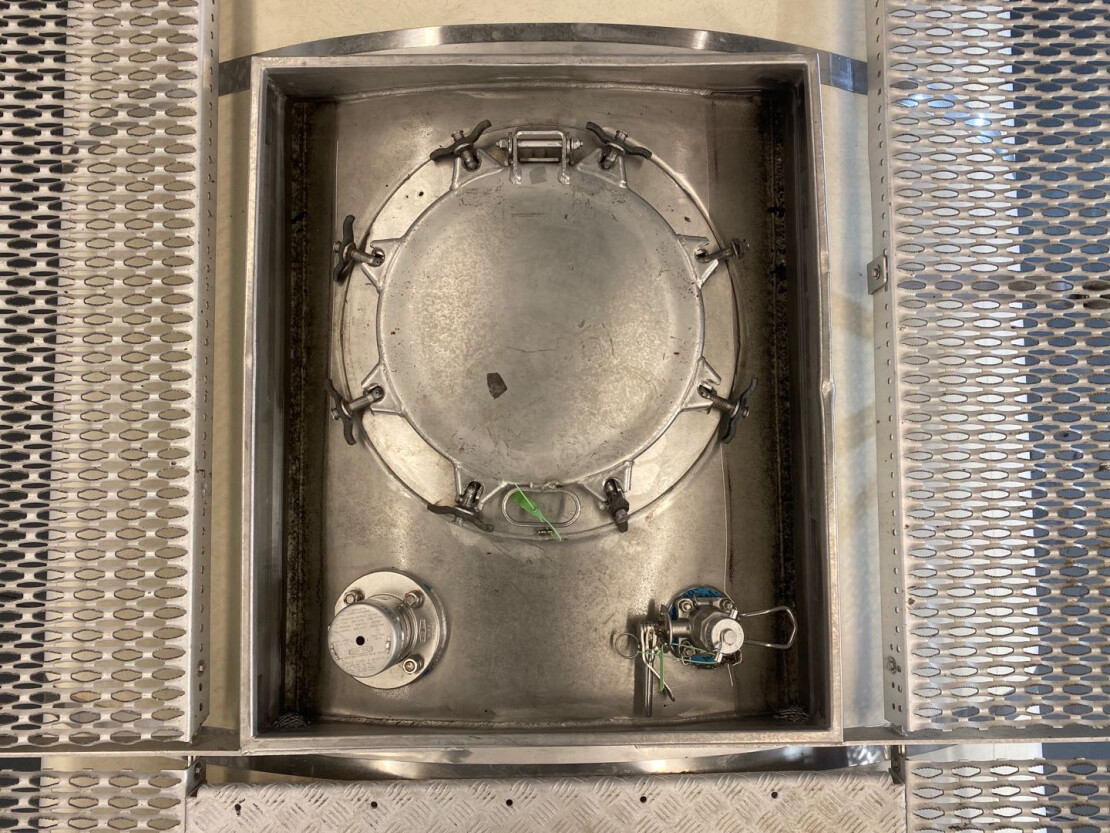 MEBU-335126-2 33.000L swap body ISO tank container MEEBERG  7