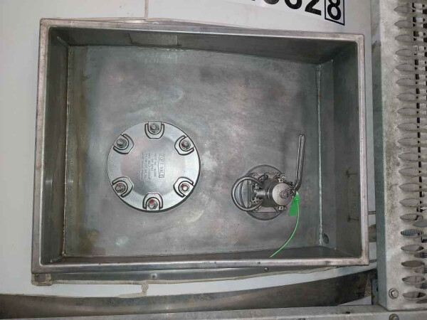 Extra1_0ea78a3e-2eb1-40a1-8372-16c34da40165