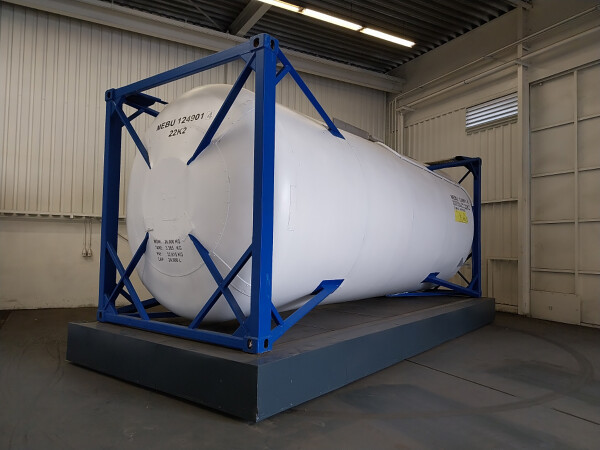 Front LHS_9dede932-ef37-41d7-8a03-e06efc4bf384