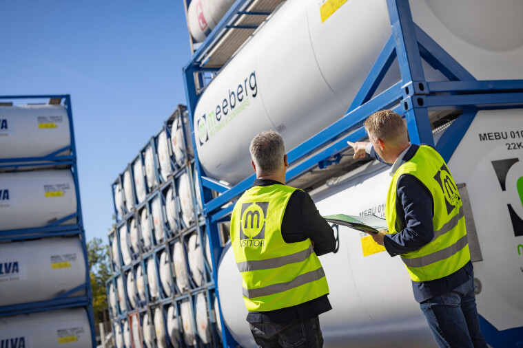 Tanks container leasing Dubai