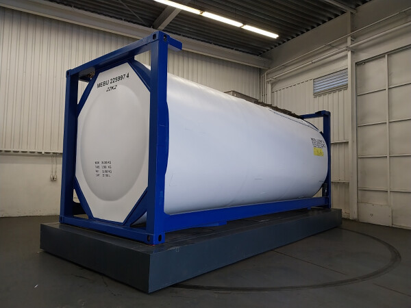 Front LHS_604c969c-e357-43e6-a92e-133a2a8fdb2e