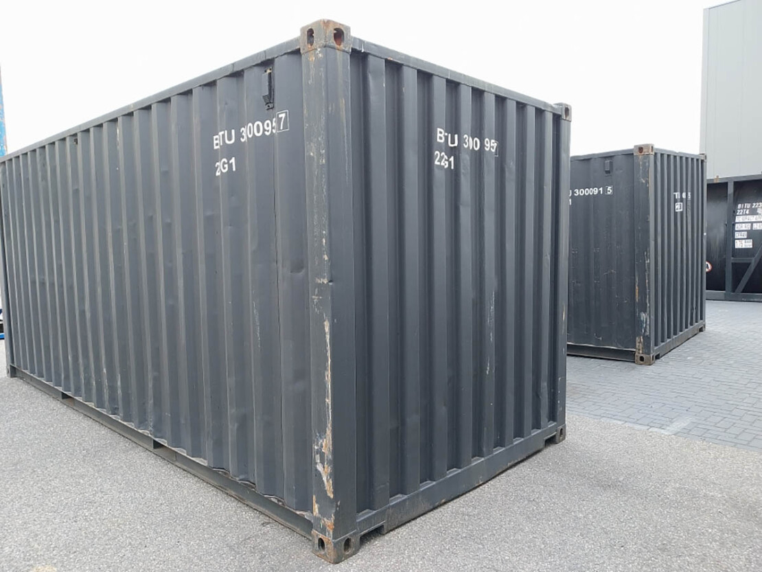 Front LHS_7af2d248-1676-4b03-87c9-04b690112f6c