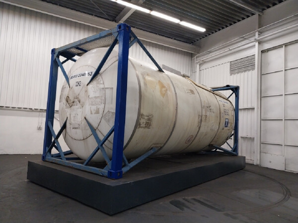 Front LHS_61e47903-a745-4463-bb4e-a2faa4f6e2c0