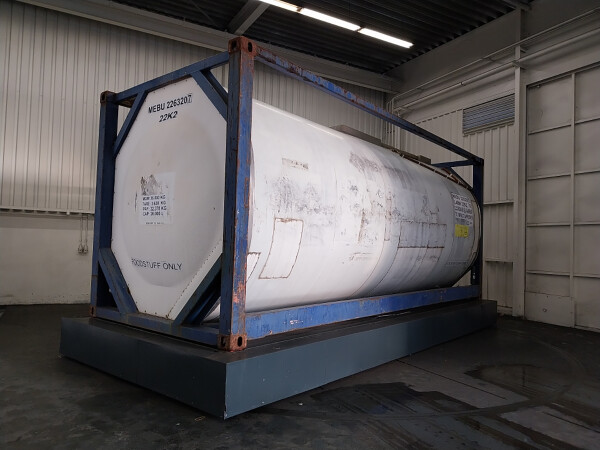 Front LHS_637f24d3-036b-4c37-8c7e-bc30f75385ef