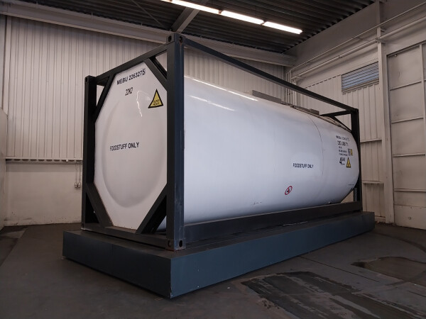 Front LHS_42a1f4f9-160f-4b9a-8853-73faab88c7b3