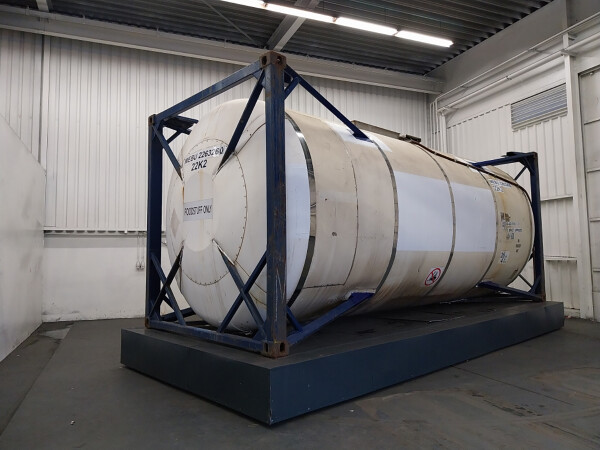 Front LHS_79990d83-99b8-4c3d-9f4b-1955c74581d7