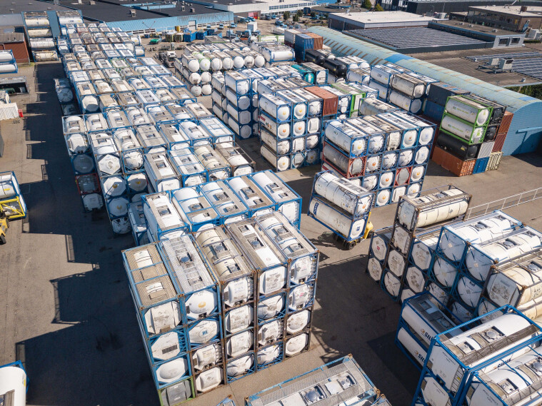 Ready for leasing an ISO tankcontainer meeberg Dubai