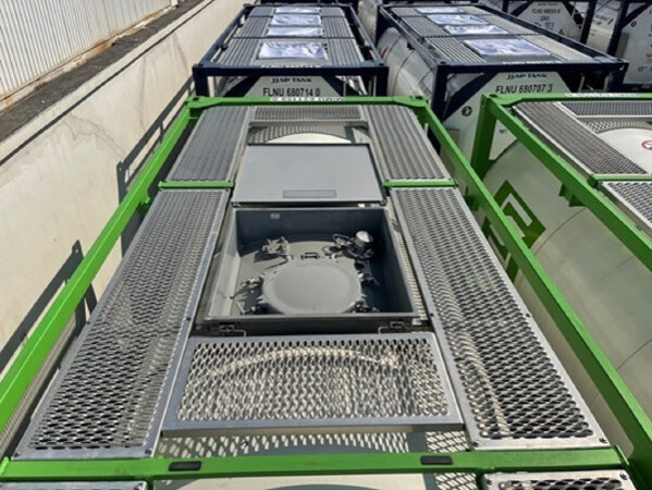 MIMU-621159-0 Lined Tank13