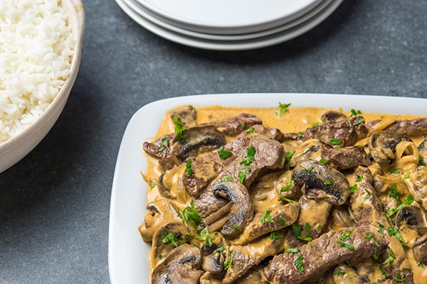 Bœuf Stroganoff : comment cuisiner la spécialité culinaire russe ?