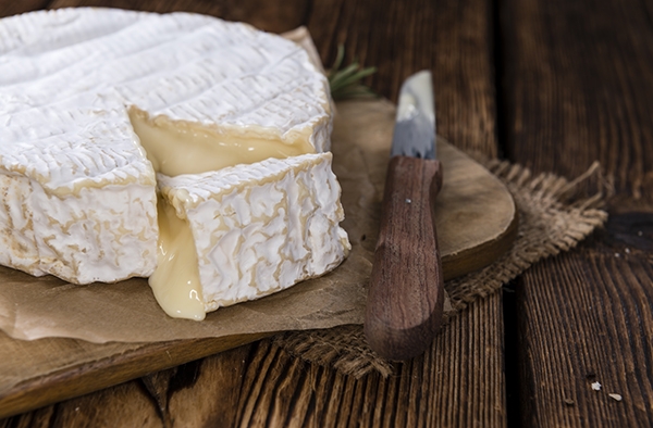 Notre cher camembert : un des fromages emblématiques de la Normandie