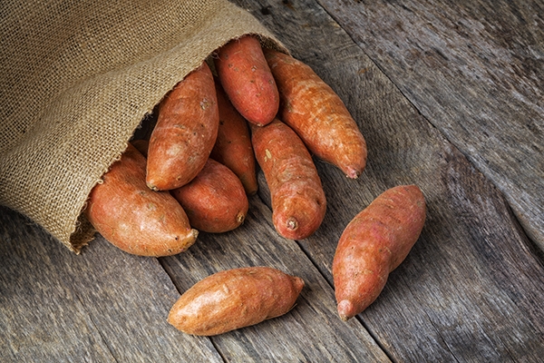 Comment réaliser des frites de patate douce maison ?