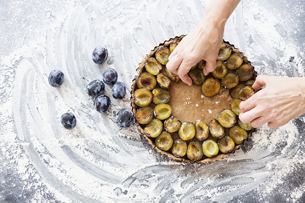 Tarte aux prunes : la recette gourmande de l'été indien