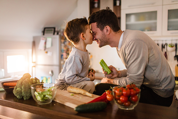 Comment transmettre les bienfaits de la cuisine à ses enfants ?