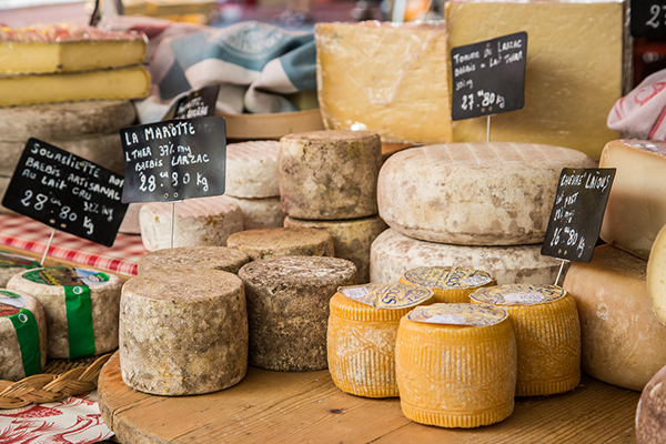 La saisonnalité des fromages, expliquée par notre fromager