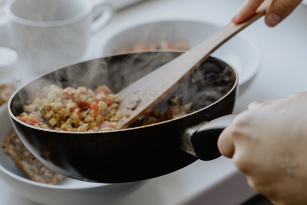 Couvre-feu : nos conseils pour continuer à profiter du dîner