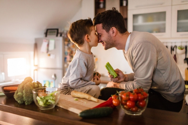 Comment organiser les repas de famille lorsqu'on télétravaille