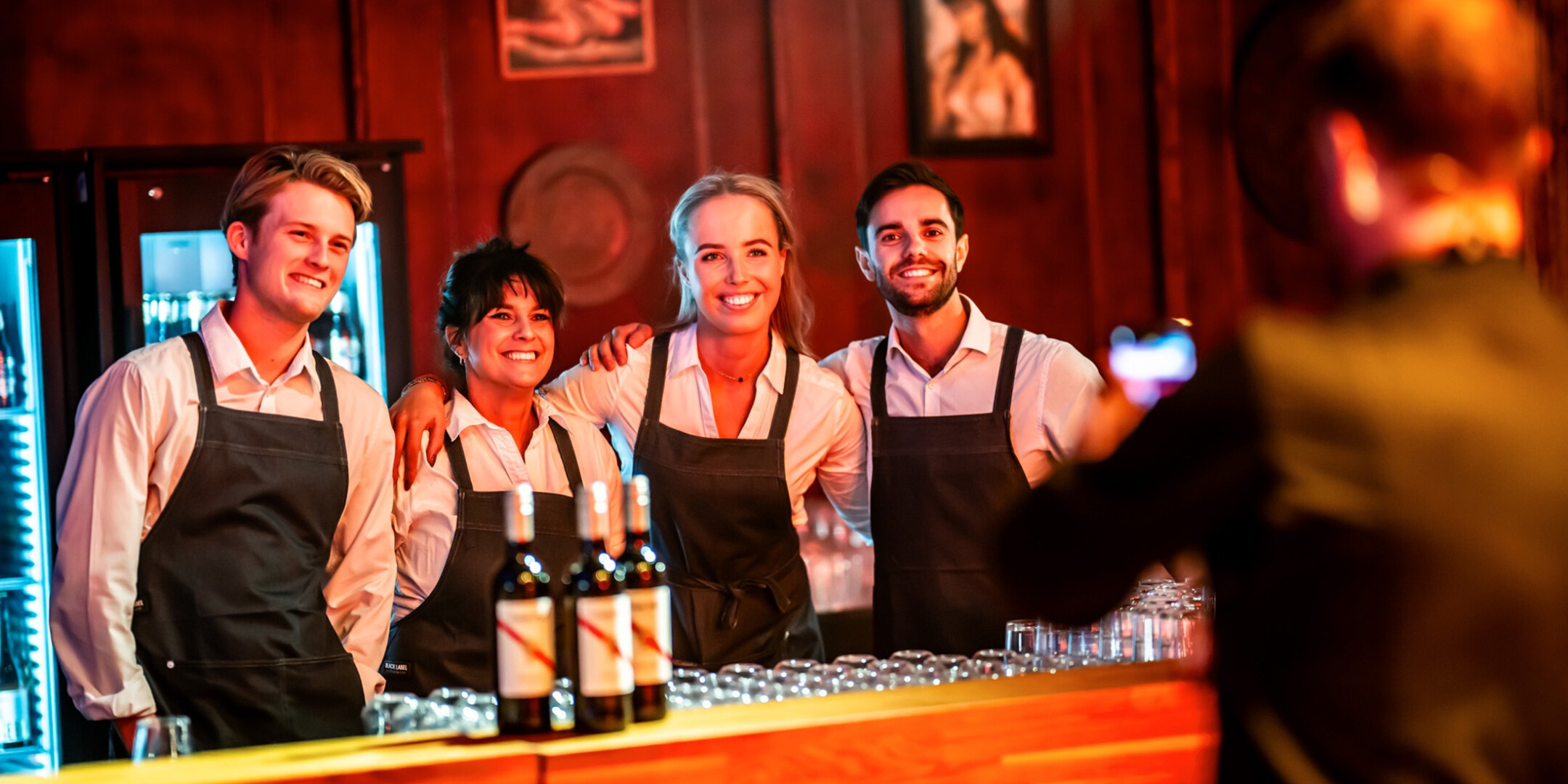 vrienden van-bar-bier-personeelsfeest
