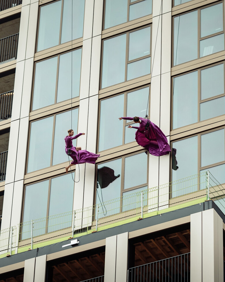 hoogste punt viering KJ Den Haag dansvoorstelling