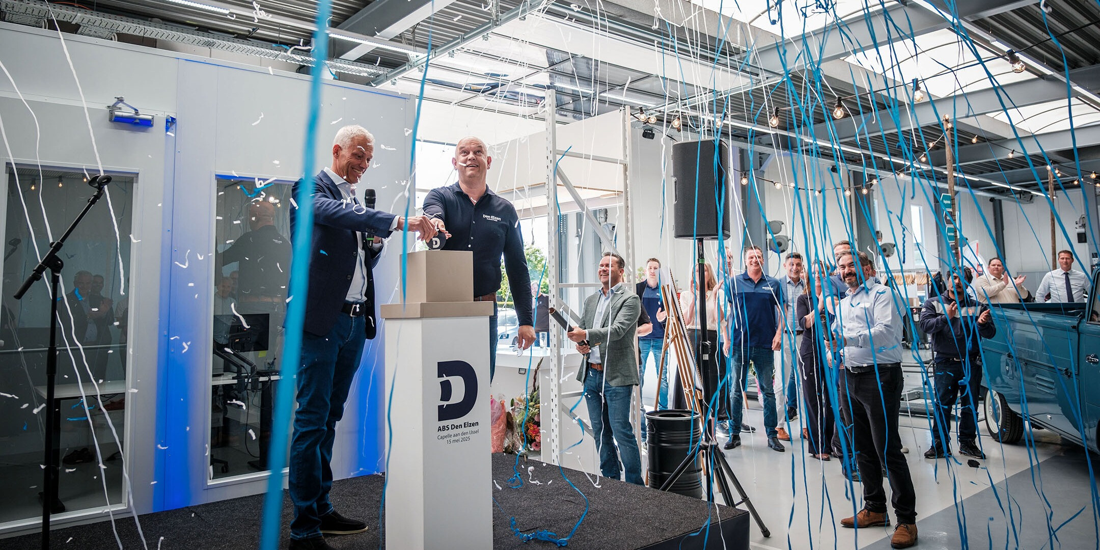 Den Elzen Schadeplein opening